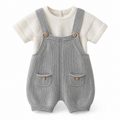 Conjunto de Punto Bebé Gris y Marfil